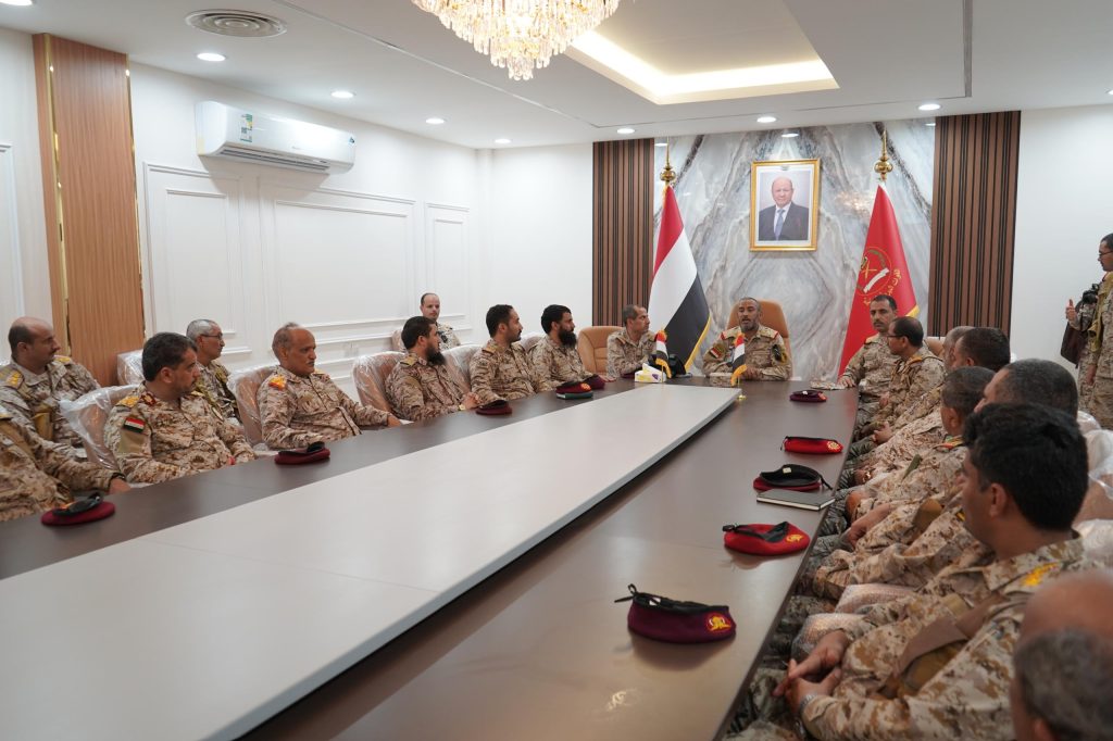 The Chief of Staff visits the Fifth Military Region to assess the conditions of the fighters.