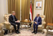 The Foreign Minister meets with the UN envoy to discuss the latest developments in Yemen.