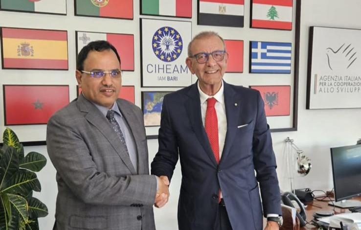 The Minister of Agriculture, Irrigation, and Fisheries discusses joint cooperation with the International Center for Mediterranean Agricultural Studies.