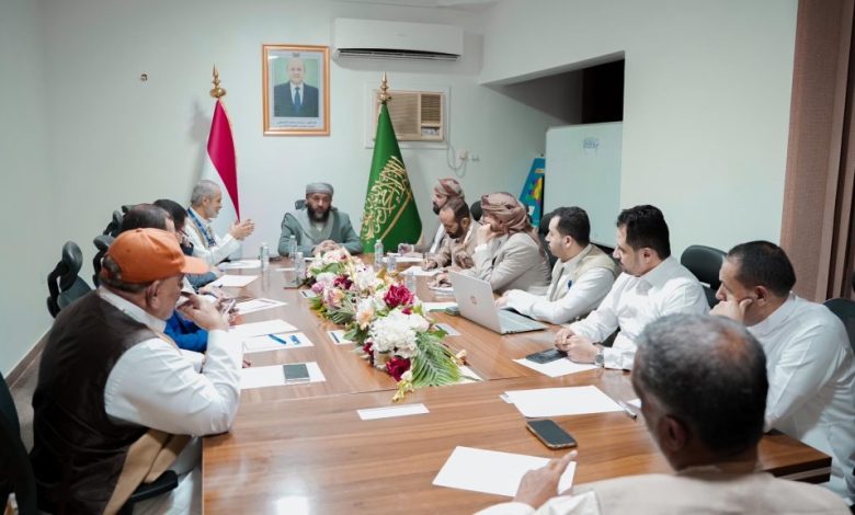 The Minister of Awqaf and Guidance emphasizes the need to mobilize all efforts to serve the pilgrims effectively.