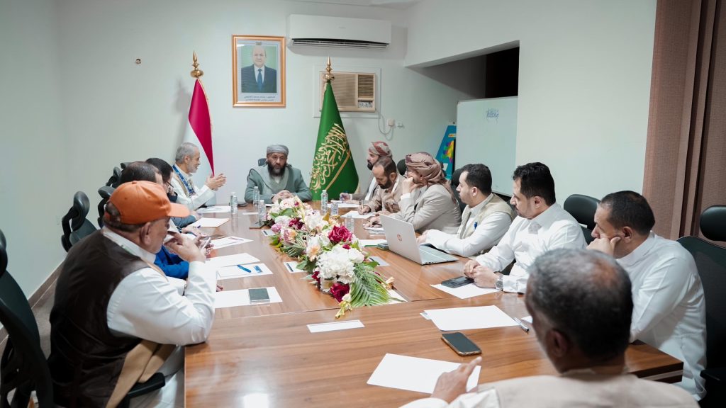 The Minister of Awqaf and Guidance emphasizes the need to mobilize all efforts to serve the pilgrims effectively.
