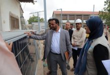 The Minister of Education reviews the progress of the integrated solar energy system project at the Ministry's headquarters.
