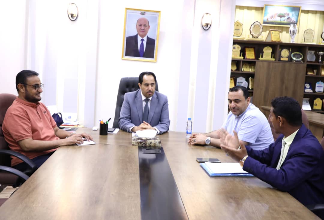 The Minister of Youth calls for the activation of youth and sports activities in the liberated areas of Al Hudaydah.