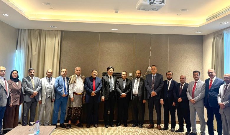 The National Coalition's Supreme Council discusses with the Chinese chargé d'affaires the exchange of expertise to support Yemen.