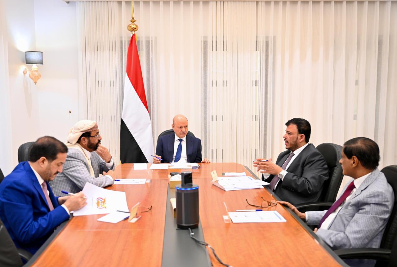 The Presidential Leadership Council discusses local and regional developments in a recent meeting.