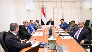 The Presidential Leadership Council meets with the Prime Minister to continue discussions on economic and service conditions.