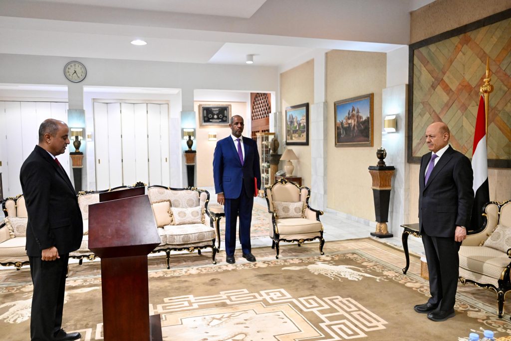 The Prime Minister takes the oath of office before the President of the Presidential Leadership Council.