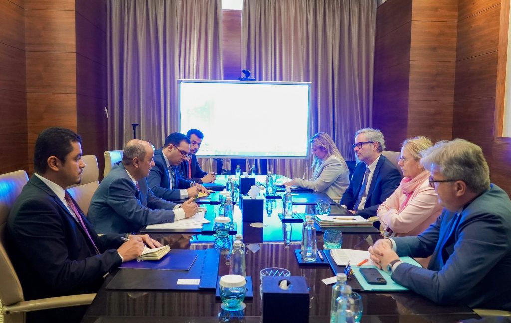The Prime Minister welcomed an EU delegation, reaffirming support for the government's urgent priorities.