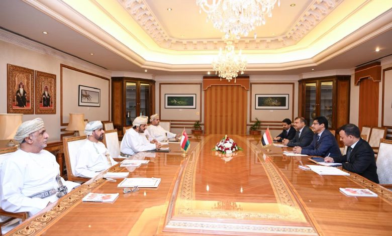Yemeni-Omani political consultations held in Muscat to discuss bilateral relations and regional issues.