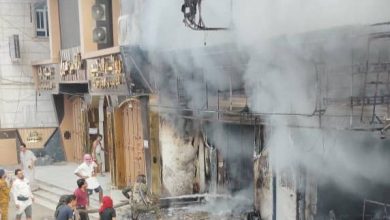 A fire engulfed a pharmacy in downtown Marib, but civil defense teams extinguished it and prevented further spread.