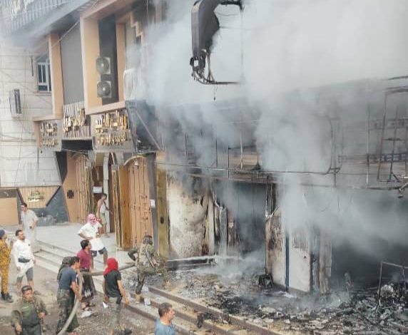 A fire engulfed a pharmacy in downtown Marib, but civil defense teams extinguished it and prevented further spread.