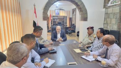 A meeting in Taiz discusses necessary measures to resolve the ongoing gas crisis.