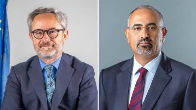 Council member Aidarus al-Zubaidi discusses Yemen's current situation and peace efforts with the EU mission head.