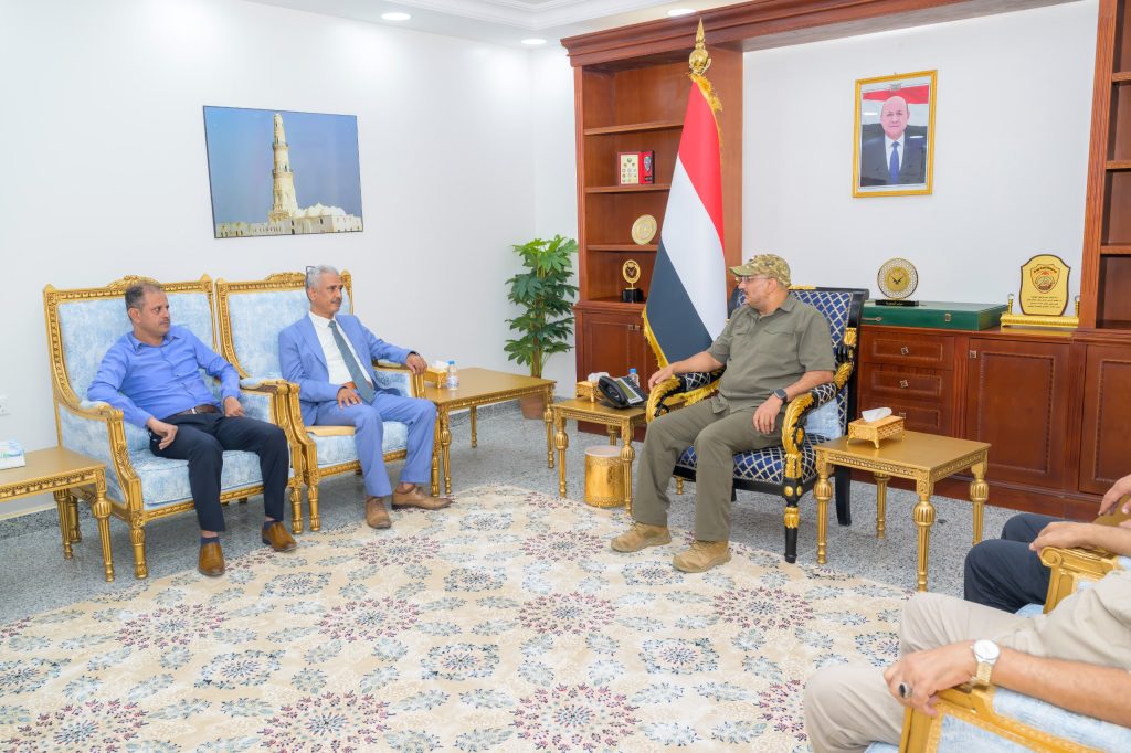 Council member Tariq Saleh emphasizes the pivotal role played by Taiz University.