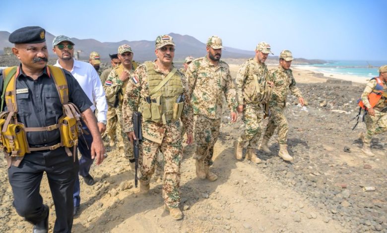 Council member Tariq Saleh inspects naval forces in the liberated islands of the Red Sea.