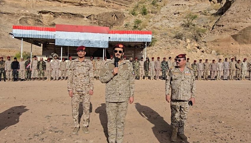 Major General Majli visits army heroes in Alab front during a festive holiday inspection.