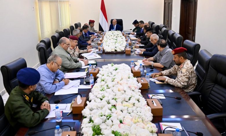 The Chairman of the Leadership Council held a meeting with the High Security Committee and local authority heads in the Fourth Military Zone.