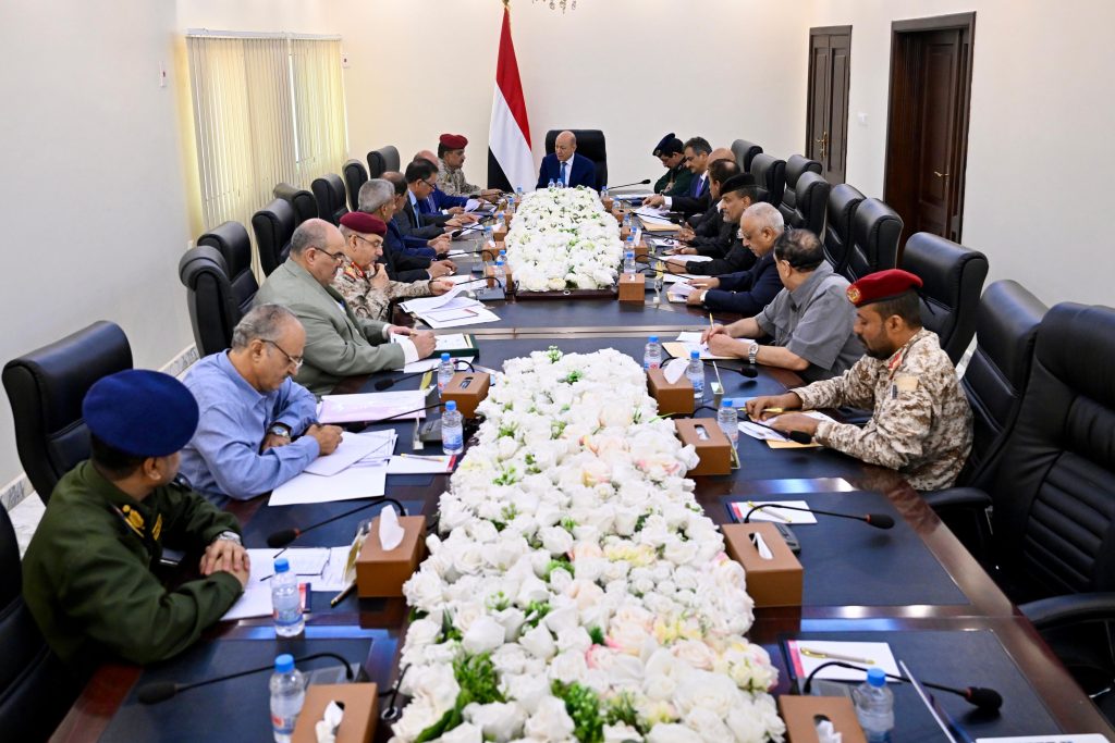 The Chairman of the Leadership Council held a meeting with the High Security Committee and local authority heads in the Fourth Military Zone.