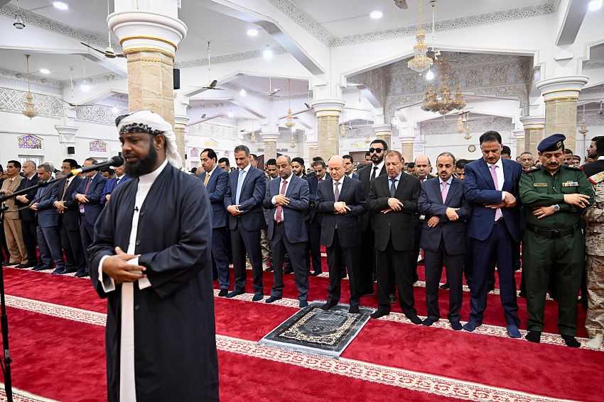 The Chairman of the Presidential Leadership Council leads Eid al-Adha prayers in Aden alongside a large congregation.