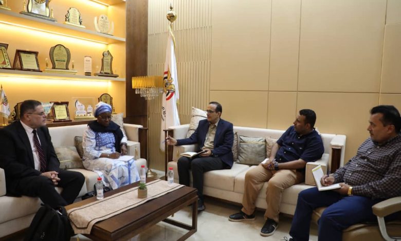 The Health Minister discusses ways to enhance collaboration with the World Health Organization.