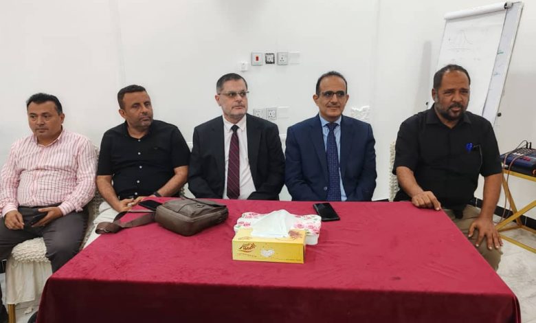 The Health Minister praises the role of the National Institute of Health in advancing public health initiatives.