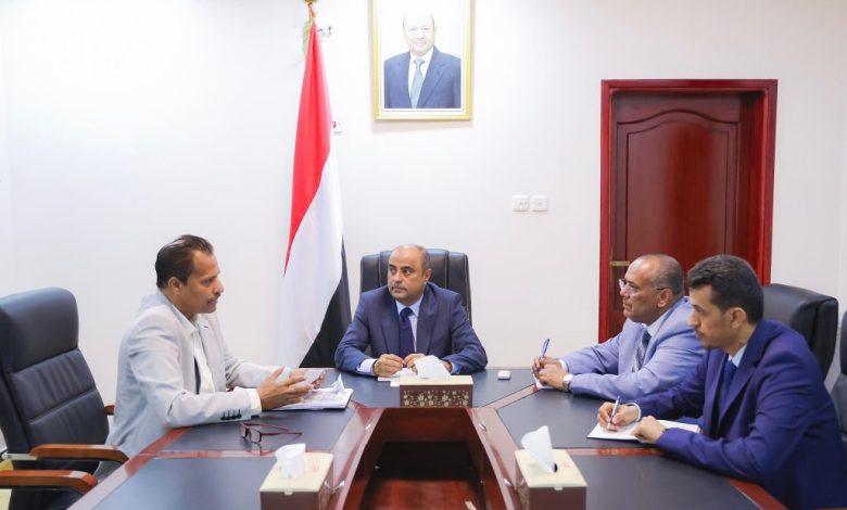 The Prime Minister emphasizes the role of local authorities in serving citizens and alleviating their hardships.