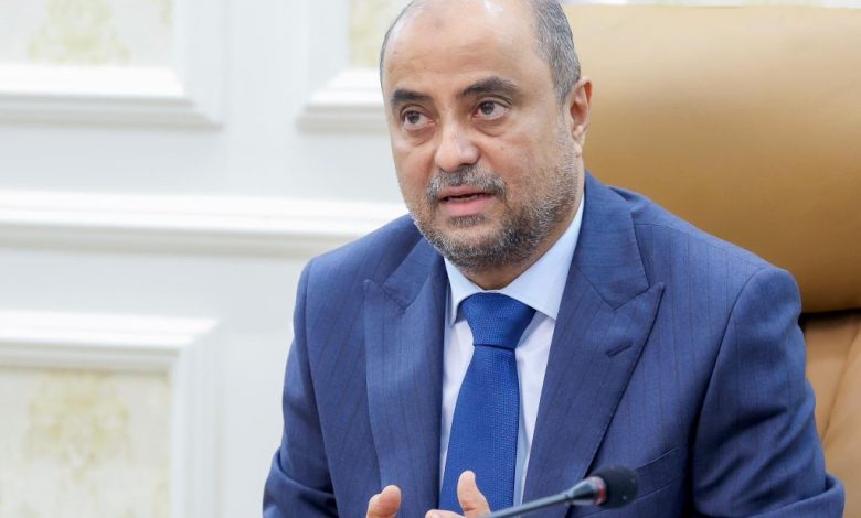 The Prime Minister urges Yemen's partners to support the government's plan and its priorities.
