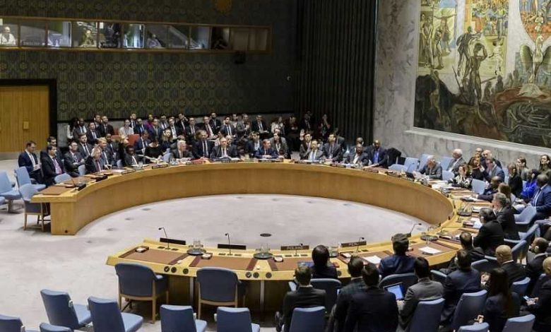 The Security Council reaffirms its strong commitment to Yemen's unity, sovereignty, and territorial integrity, urging militias to release all UN staff.
