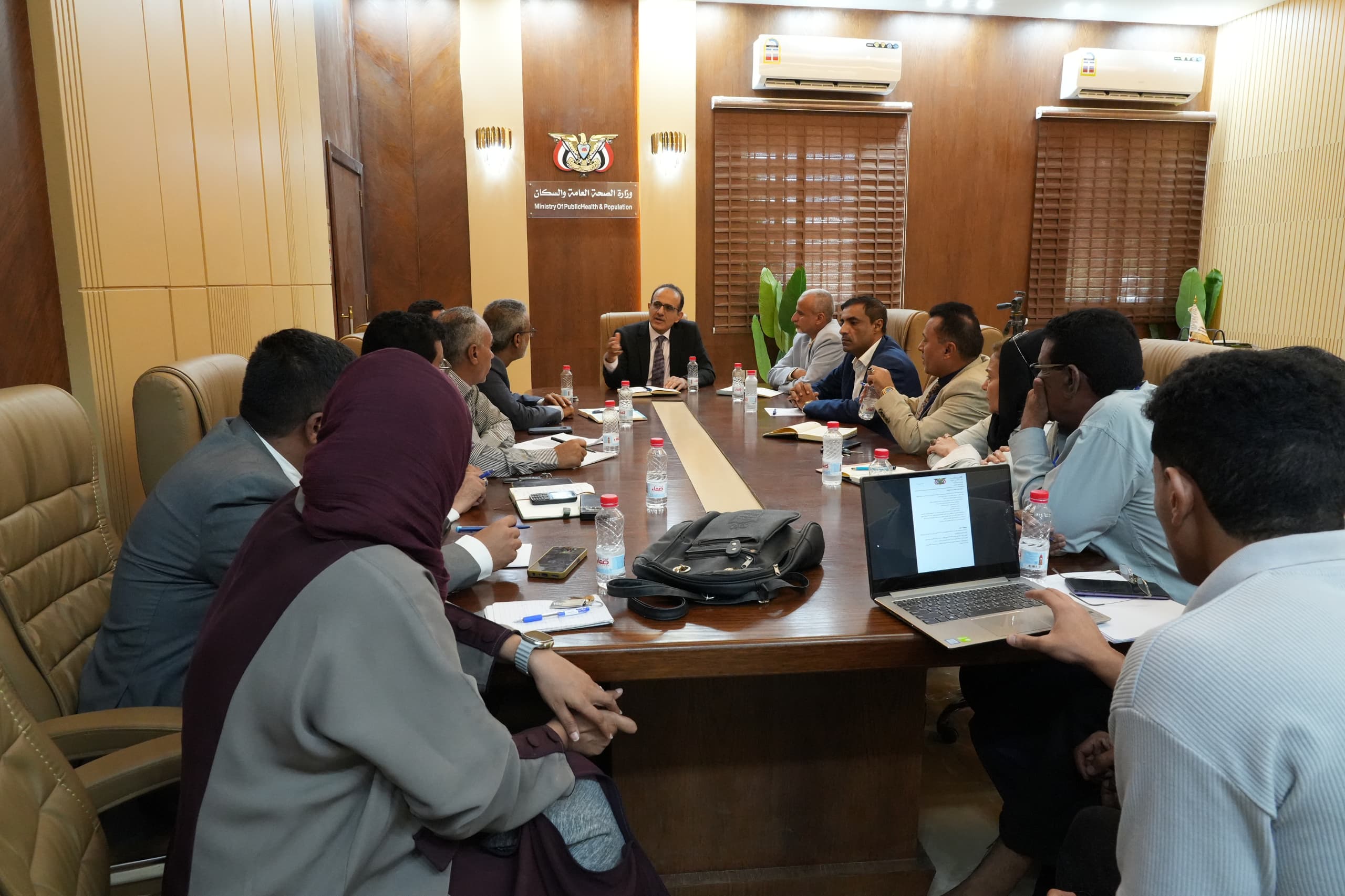 A meeting chaired by the Health Minister discussed health needs and support priorities in line with the government's economic recovery plan.