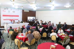 A workshop in Taiz discusses security achievements and announces a plan to prevent carrying weapons.
