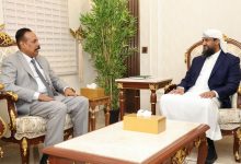 Council member Abdulrahman Al-Mahrami emphasizes the priority of road projects in the temporary capital, Aden.