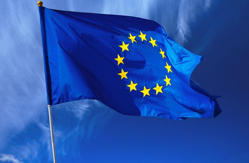 EU mission: Houthi attacks on ships violate international law and threaten peace and stability in Yemen.