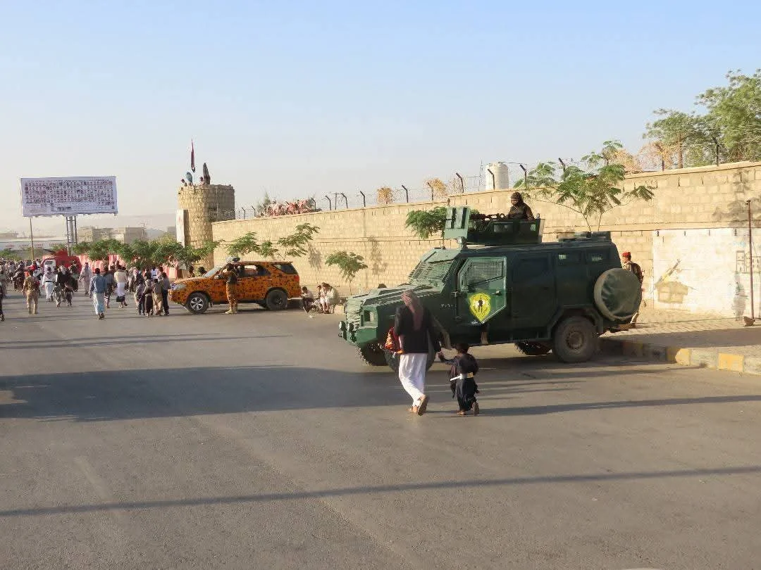 Police apprehend 67 suspects in 47 criminal cases and report two fatalities in 13 traffic accidents in liberated provinces.