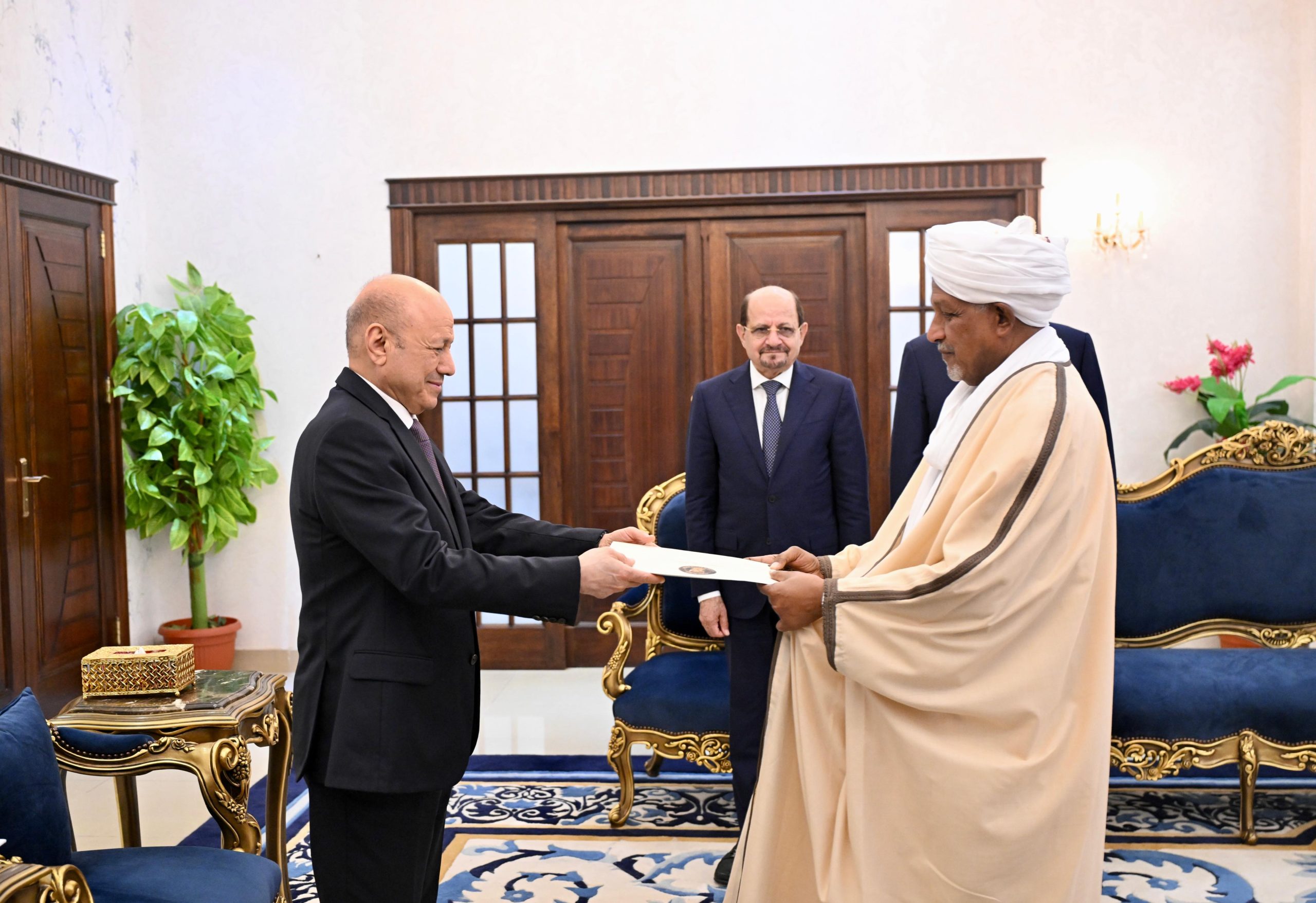 The Chairman of the Leadership Council received the credentials of several ambassadors from brotherly and friendly nations.