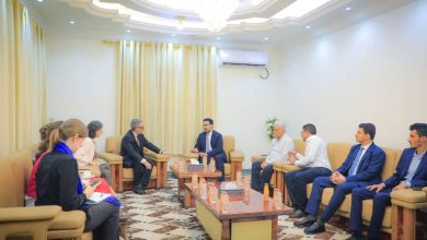 The Head of the Consultation and Reconciliation Authority meets with the Head of the European Union Mission.