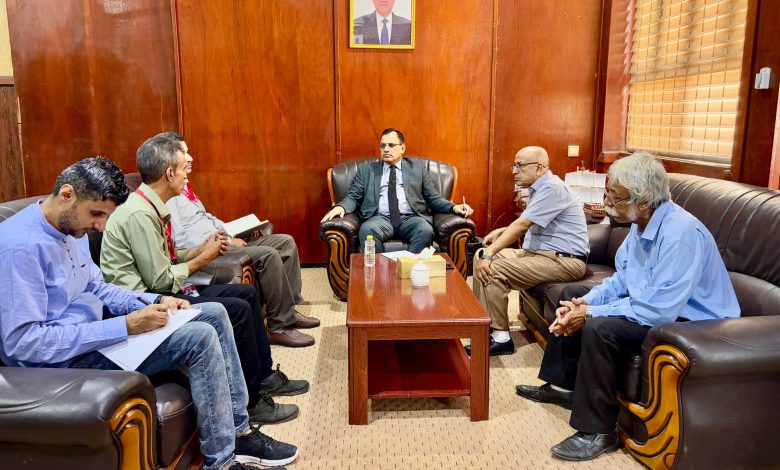 The Minister of Agriculture, Irrigation, and Fisheries discusses areas of collaboration with Mercy Corps.