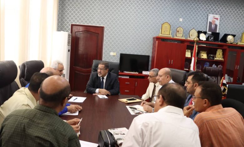 The Minister of Justice chaired a meeting to review and update judicial legislation.