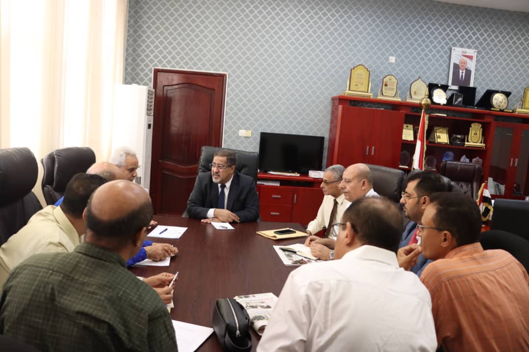 The Minister of Justice chaired a meeting to review and update judicial legislation.