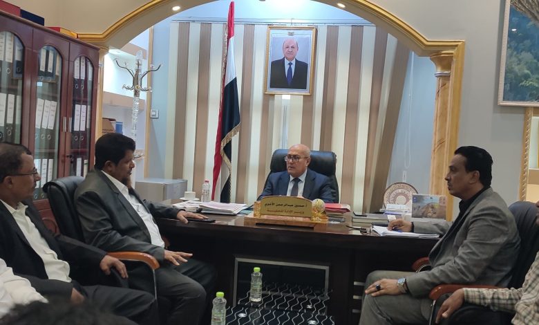 The Minister of Local Administration discusses the needs and conditions of Al-Mahra Governorate.