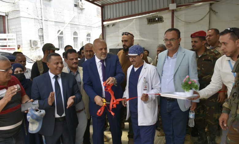 The Taiz governor inaugurates the first specialized liver transplant clinic at the Cardiovascular Center.