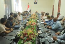 The parliamentary committee held an extensive meeting with local authorities in Marib Governorate.