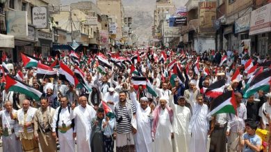 Thousands of protesters in Taiz demand an end to the blockade and urgent aid for civilians in Gaza.