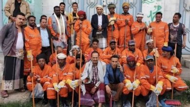 A Houthi leader stormed the Cleanliness Fund office in Ibb, threatening to shut it down.