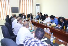 A meeting chaired by the Attorney General discusses coordination mechanisms to combat smuggling crimes.