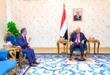 Council member Al-Zubaidi discusses strengthening bilateral cooperation and establishing a permanent mission in Aden with the Libyan ambassador.