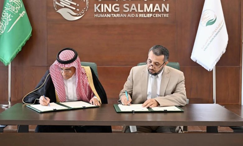 King Salman Center signs cooperation agreement for urgent response to combat cholera in Yemen.