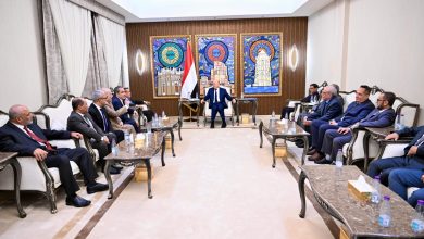 The Chairman of the Leadership Council meets with leaders of the National Coalition of political parties and components.
