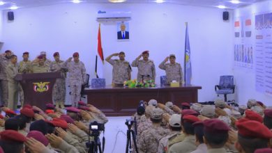 The Defense Minister convenes with the General Staff, agencies, and the 17th batch of leadership and staff officers.