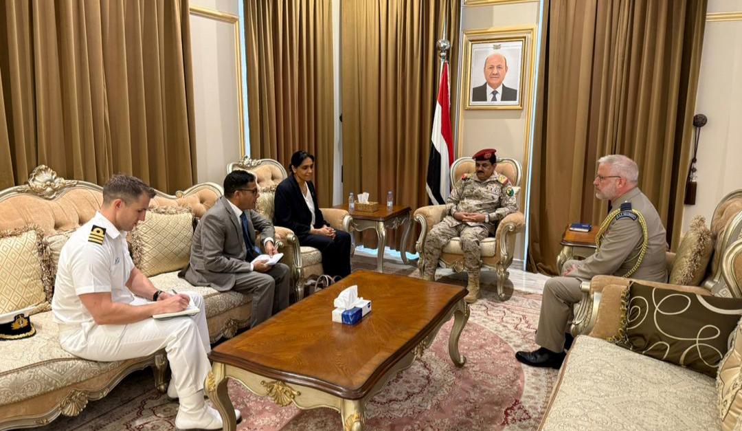 The Defense Minister discusses security and military developments with the British ambassador.