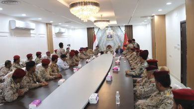 The Defense Minister held a comprehensive meeting with the leadership of the Fifth Military Region.
